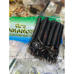 YAMAMOTO BIG IKA COLOR 334 SMOKE W/RED FLK